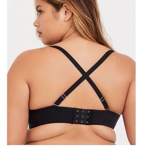 42 B plus size torrid black plunge bra